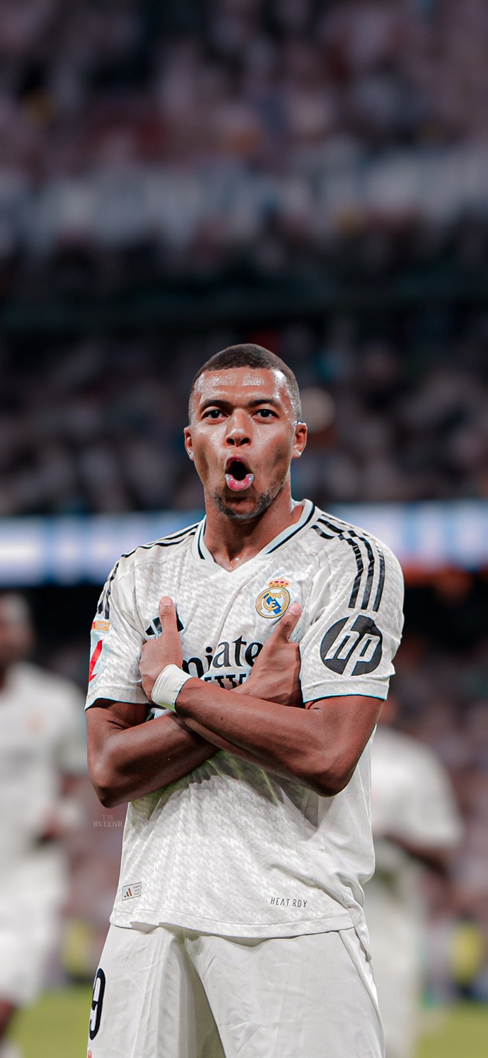 萨哈：博学的亨利未来有机会执教枪手；高兴看到曼联热身状态