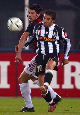 赫拉芬贝赫：我希望能继续和萨拉赫踢球，不知道未来会发生啥