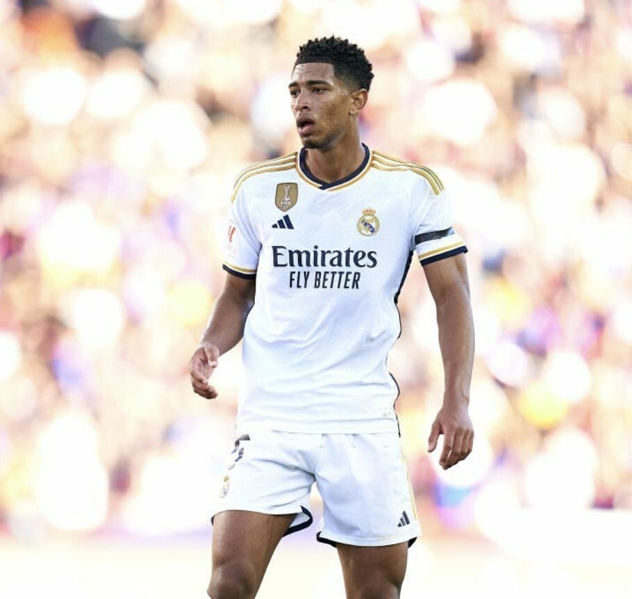 申花出征亚冠：六外援携手出战广岛，斯卢茨基誓言全力以赴