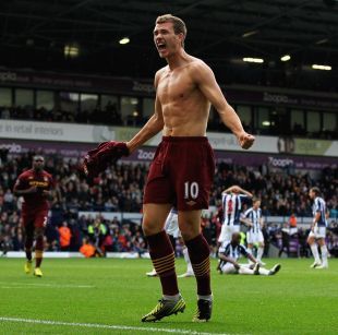 哈登下半场哑火4中0仅得2分，正负值-17全队最低