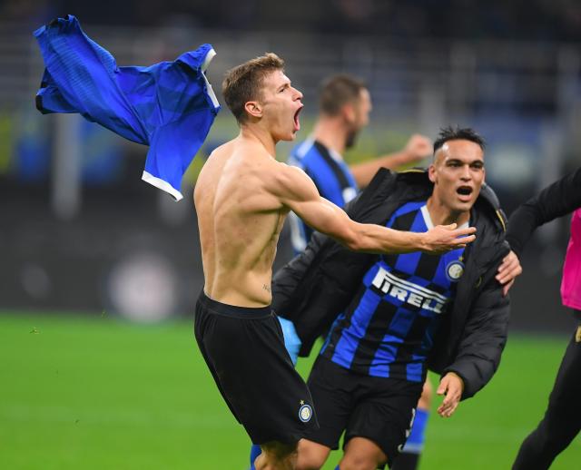 实至名归！登贝莱获304张第一选票，总得分1934分碾压优势获奖（名副其实！登贝莱揽下304张第一选票，凭1934分压倒性夺奖）