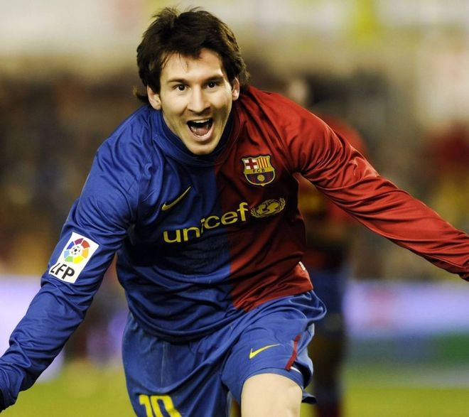 瓜帅：不排斥未来回归巴萨，但现在他们有更适合的人选（瓜迪奥拉：对重返巴萨持开放态度，但眼下他们已有更合适的人选）