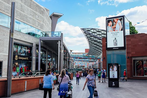 杜伦和康宁汉姆是近10年活塞首对同时砍30分两双的二人组